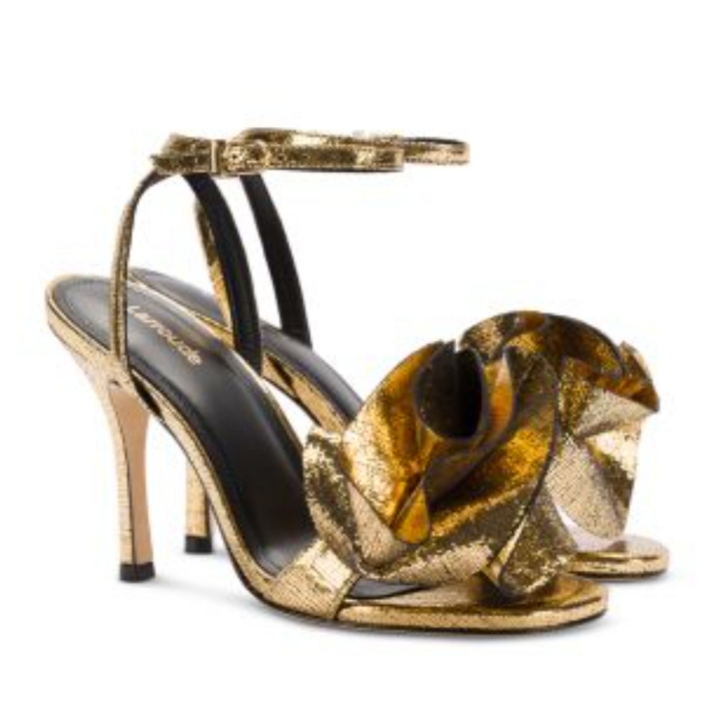 Nwb! Black Larroude "Penelope" Heels 6